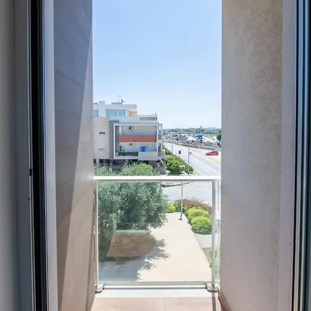 White Coast Relax & 4*