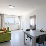 White Coast Relax & 4*