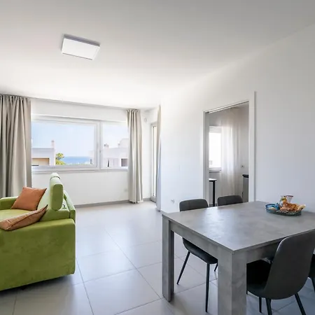White Coast Relax & 4*