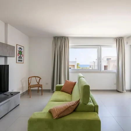 White Coast Relax & بولينيانو آ ماري